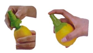 Сокоизтиквачка-спрей за лимони - пластмасова - 2 бр.