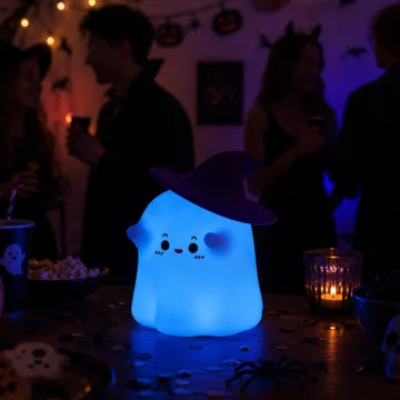 Силиконова LED нощна лампа призрак с шапка, RGB, USB-C, таймер
