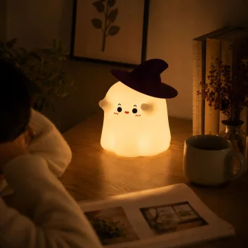 Силиконова LED нощна лампа призрак с шапка, RGB, USB-C, таймер
