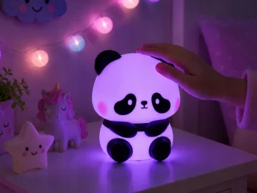 Силиконова LED нощна лампа панда, RGB, USB-C, таймер 30 минути