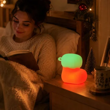 Коледна LED лампа чорапче с 3 режима и USB зареждане, 7 см