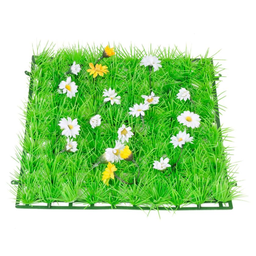 Плочка изкуствена трева - с цветя - 25 х 25 см.