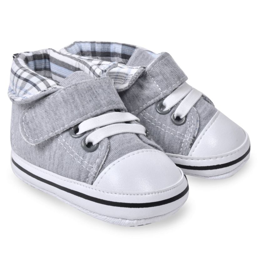 Бебешки обувки - сиво и бяло
