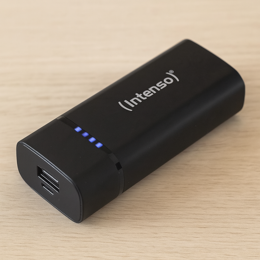 Външна батерия 5200 mah