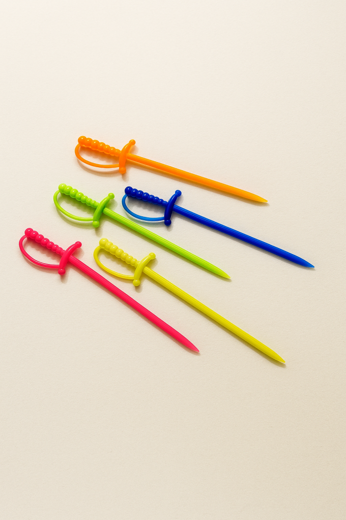 Парти клечки - саби - цветни - 15 бр.