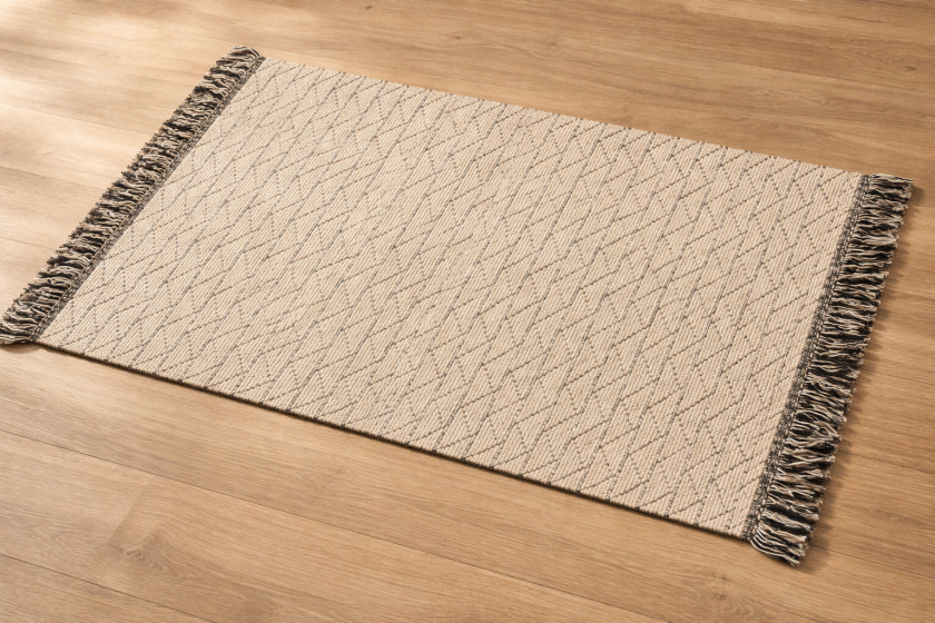 Постелка за под - бежова - 90 х 150 см.