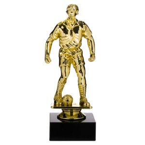 Златна статуетка - футболист - с поставка - 16 см.