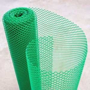 Оградна мрежа - пластмасова - зелена - 3 х 1 см.