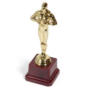 Карнавален аксесоар - статуетка Оскар