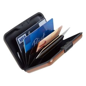Джобен портфейл за кредитни карти