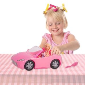 Кукла Бети в розов кабриолет