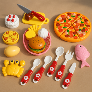 Детски комплект за хранене с продукти за рязане