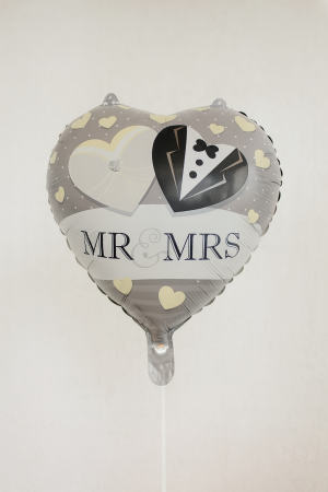 Парти балон - Mr & Mrs - сърце - 34 х 38 см.