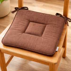 Декоративна възглавница за стол - кафява - 39 х 39 см.