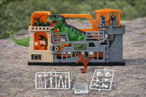 Детска играчка със звук и светлини - Динозавър с куфарче и парк - 51 x 13 x 30 см.