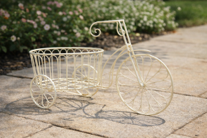 Поставка за саксия - Бял Велосипед - 35 x 18 x 22 см.